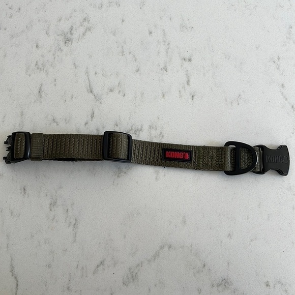 KONG Max HD Ultra Durable Neoprene Padded Dog Collar Size Small - Picture 1 of 3